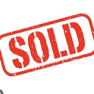 ❗️FIRM PRICE❗️ Minimalist Swirl Rhinestone Silver Arm Cuff